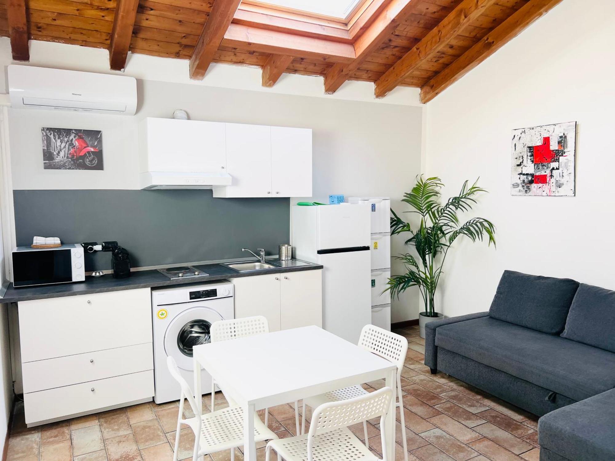 Casa Cleopatra Villa Бергамо Екстериор снимка